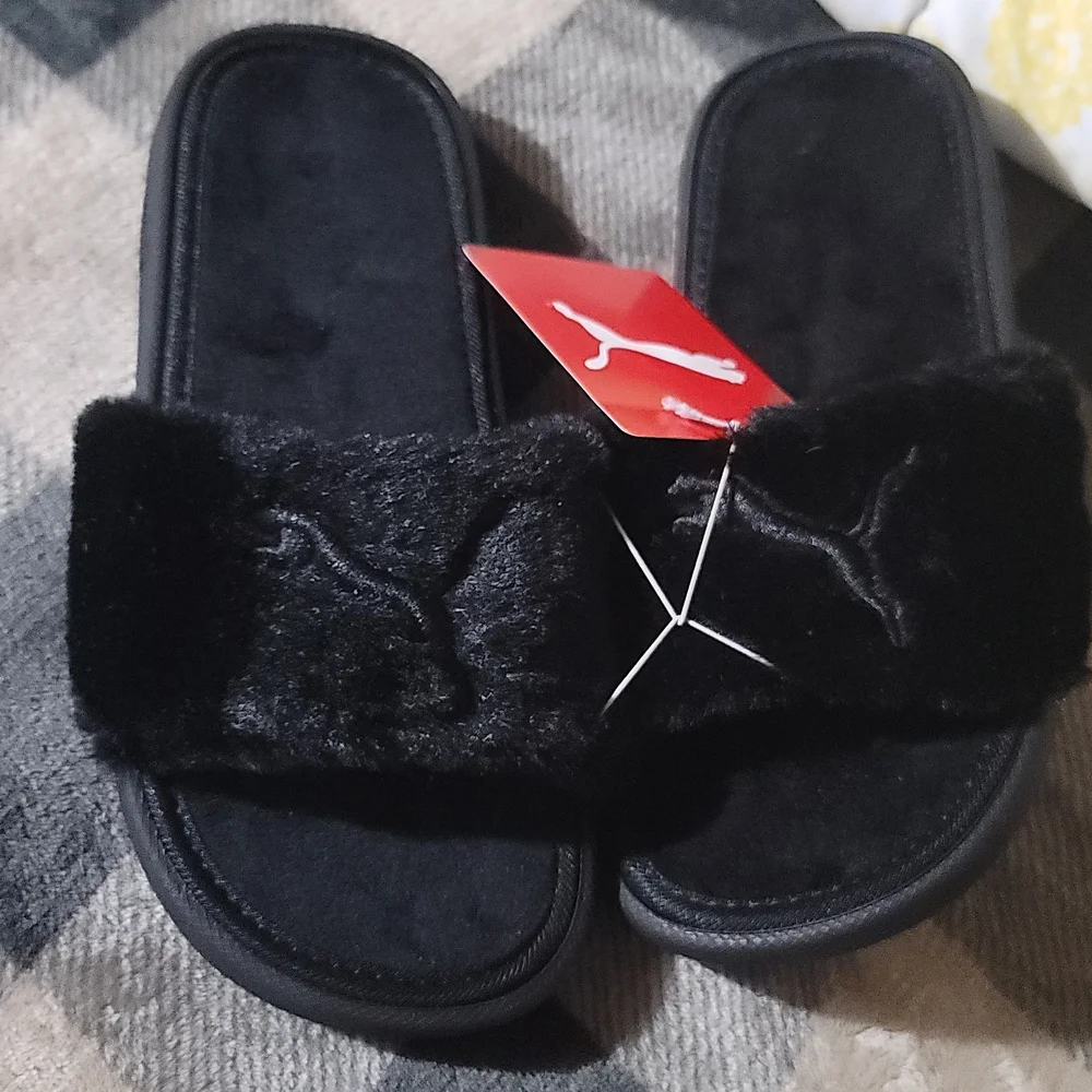 🖤Puma🖤fluffy cool cat sandals🖤 - Picture 2 of 3